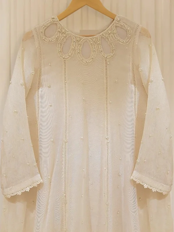 PEARLY WHITE - Image 3